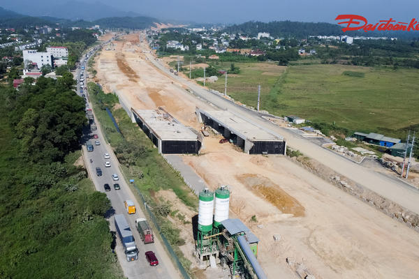 Tuyến đường hơn 5.200 tỷ đồng nối Đại lộ Thăng Long với cao tốc Hòa Bình dần lộ diện