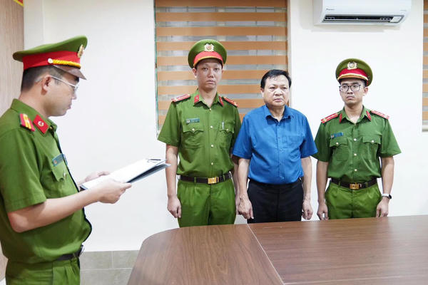 Phú Thọ: Khởi tố Bí thư Đảng ủy, Chủ tịch UBND xã Hợp Kim liên quan vụ khai thác đất trái phép