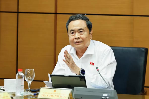 Không để cơ chế đặc biệt trở thành thông lệ trong xây dựng pháp luật