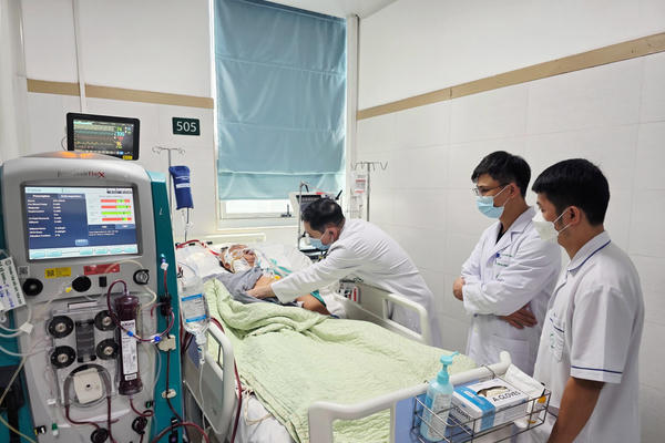 Sức khỏe 7 nạn nhân ngộ độc khí clo tại Hà Nội chuyển biến tích cực
