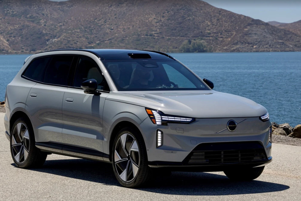 Volvo EX90 sắp về Việt Nam, màn hình lớn có thể thành điểm trừ