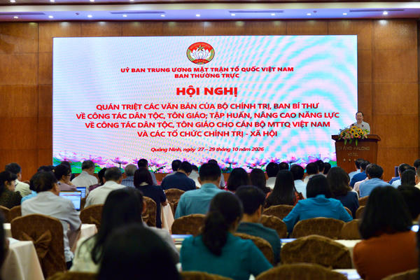 Nâng cao năng lực công tác dân tộc, tôn giáo cho cán bộ Mặt trận 