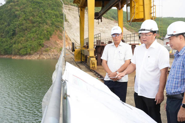 Đảm bảo an toàn hồ đập trước mùa mưa lũ