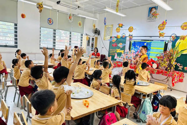 Bỏ quỹ phụ huynh: Đưa sự đồng hành về đúng bản chất tự nguyện, minh bạch