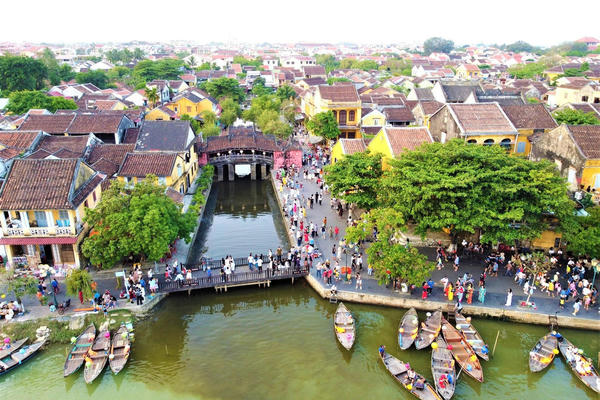 Khơi thông nguồn lực, để người dân hưởng lợi từ di sản