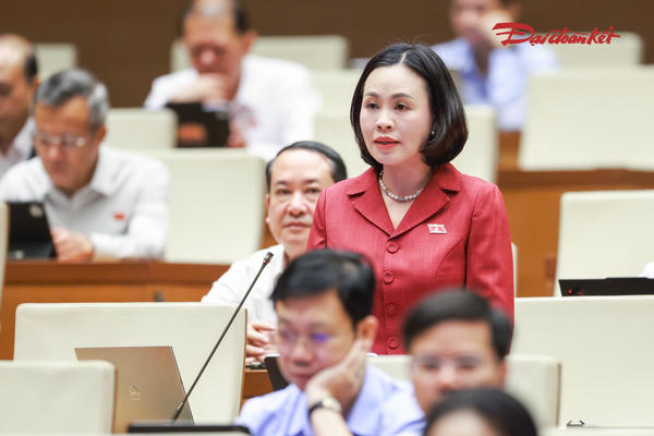 Tăng trưởng nhanh nhưng cần ổn định, việc làm bền vững, doanh nghiệp lớn mạnh và phúc lợi công bằng hơn