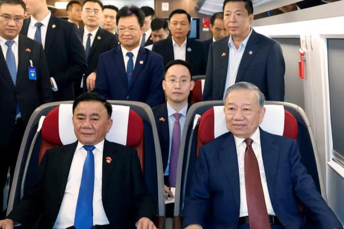 Tổng Bí thư, Chủ tịch nước và Phu nhân thăm thành phố Nam Ninh của Trung Quốc