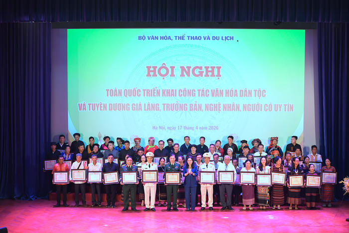 Khơi dậy sức mạnh văn hóa dân tộc trong giai đoạn mới