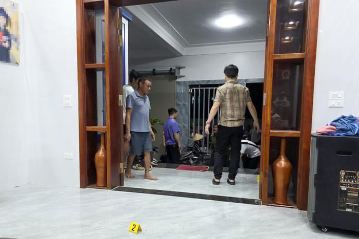 Hà Tĩnh: Người đàn ông đâm vợ cũ tử vong rồi bỏ trốn