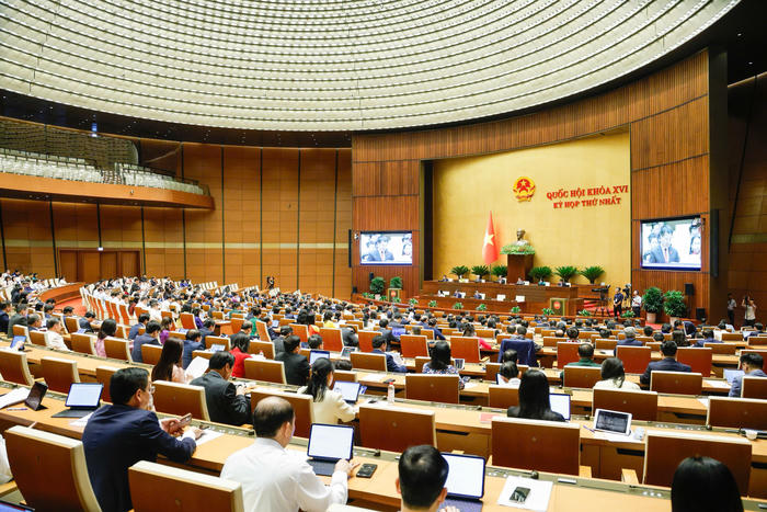 Hôm nay, Quốc hội tiếp tục thảo luận về phát triển kinh tế - xã hội, đầu tư công và tài chính quốc gia 