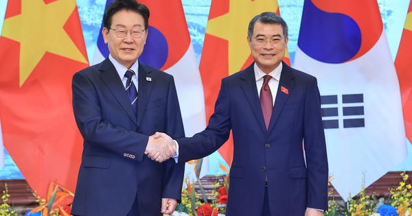 Thủ tướng Lê Minh Hưng hội kiến Tổng thống Hàn Quốc