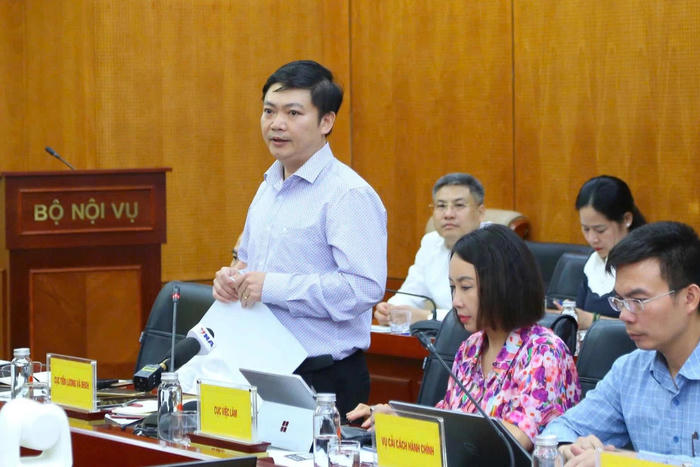 Bộ Nội vụ: Bộ Chính trị thống nhất tăng lương cơ sở lên 2,53 triệu đồng từ 1/7