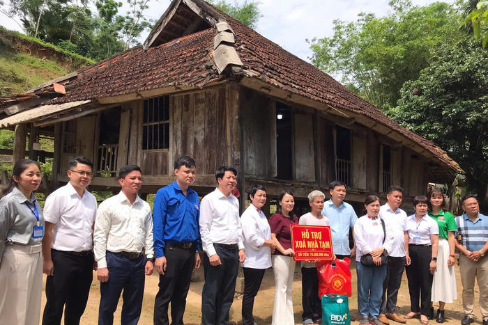 Xoá nhà tạm nhờ 'Lộc Tổ Vua Hùng'
