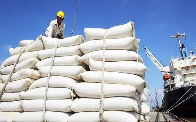 Giữ đà tăng trưởng cho gạo Việt