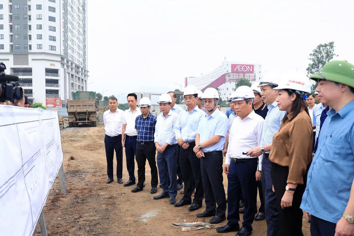 Hà Nội: Đồng bộ các giải pháp gỡ “nút thắt” giải phóng mặt bằng, tăng tốc hàng loạt dự án trọng điểm