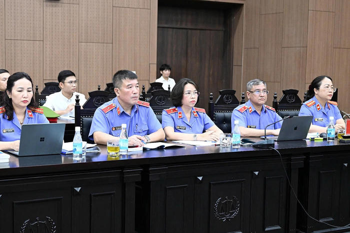 Viện kiểm sát đề nghị 5-6 năm tù, phải nộp lại 108 tỷ đồng đối với cựu bộ trưởng Nguyễn Thị Kim Tiến