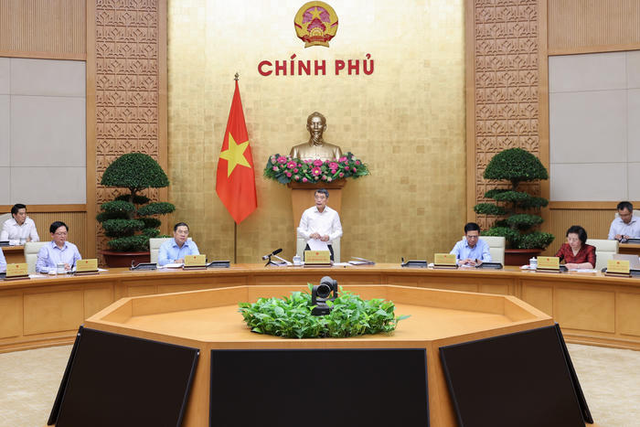 Thủ tướng phân công 6 Phó Thủ tướng theo dõi, chỉ đạo các địa phương thực hiện mục tiêu tăng trưởng trên 10%