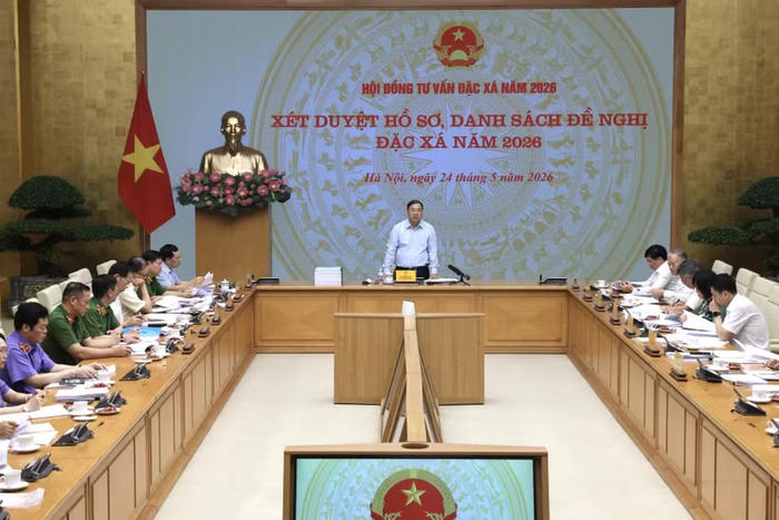 Đánh giá công khai, minh bạch, thận trọng từng trường hợp đề nghị đặc xá