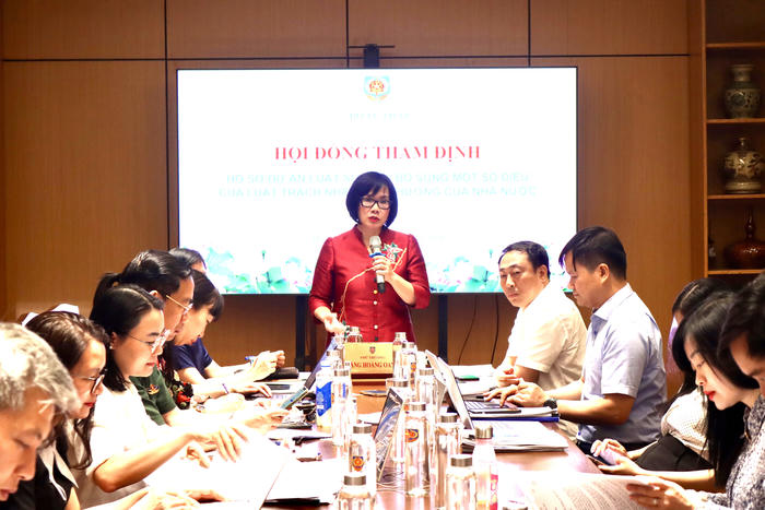 Phải chịu trách nhiệm bồi thường khi không áp dụng biện pháp bảo vệ người đấu tranh chống tham nhũng
