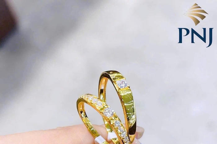 Giá vàng lao dốc, vàng SJC chỉ còn 148 triệu đồng/lượng