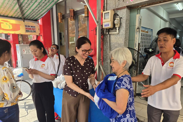 Lấy người dân làm trung tâm chính sách phúc lợi