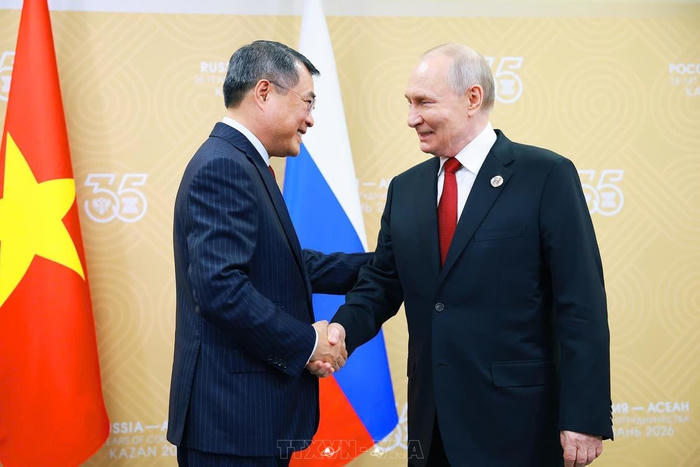 Thủ tướng Lê Minh Hưng hội kiếnTổng thống Nga Vladimir Putin Thủ tướng Lê Minh Hưng hội kiếnTổng thống Nga Vladimir Putin