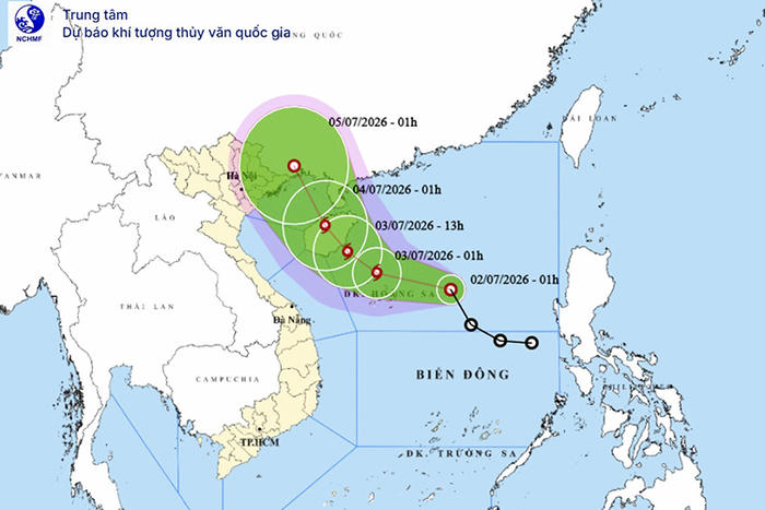 Áp thấp nhiệt đới giật cấp 9 cách vùng biển Hoàng Sa khoảng 400 km