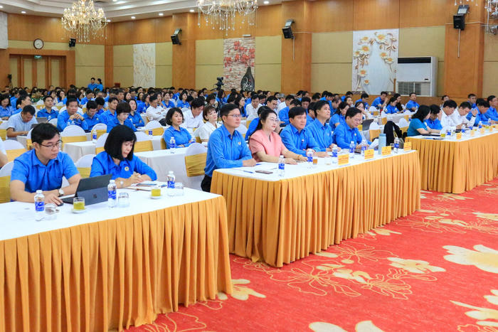 Quán triệt, triển khai Nghị quyết Đại hội MTTQ Việt Nam và Đại hội Công đoàn Việt Nam