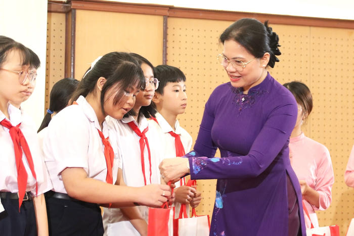 Góp yêu thương giúp trẻ em mồ côi mạnh mẽ vươn lên