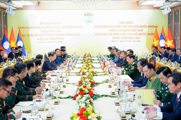 Thúc đẩy hợp tác quốc phòng, xây dựng biên giới Việt - Lào hòa bình, hữu nghị