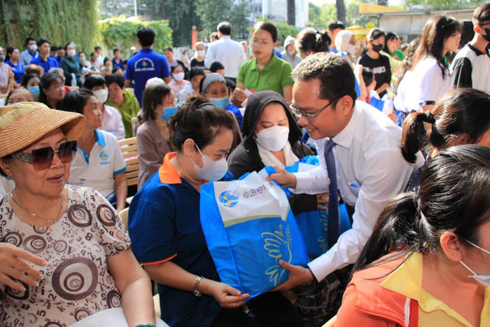 MTTQ Việt Nam TPHCM: Chuyển từ vận động, tuyên truyền sang chủ động tham gia có trách nhiệm MTTQ Việt Nam TPHCM: Chuyển từ vận động, tuyên truyền sang chủ động tham gia có trách nhiệm