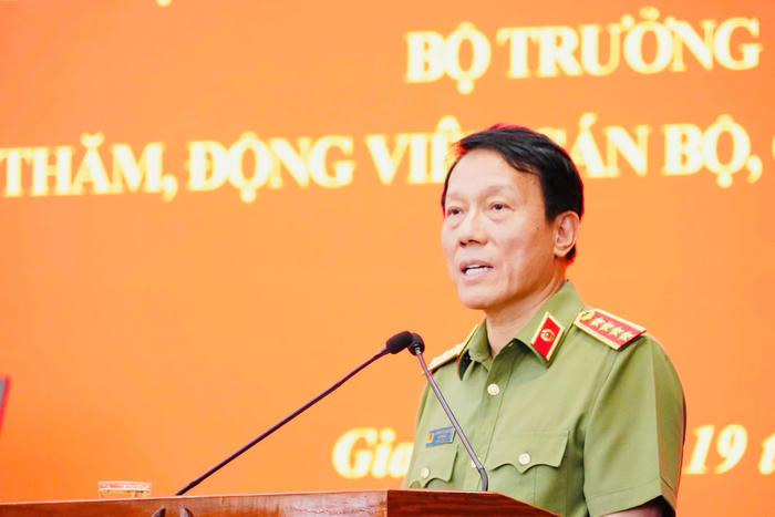 Bộ trưởng Bộ Công an Lương Tam Quang: Không để bị động, bất ngờ về an ninh, trật tự Bộ trưởng Bộ Công an Lương Tam Quang: Không để bị động, bất ngờ về an ninh, trật tự