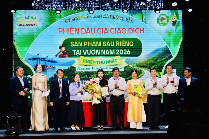 Lần đầu đấu giá sầu riêng tại vườn ở Đắk Lắk: Chốt lô hàng gần 24 tỷ đồng