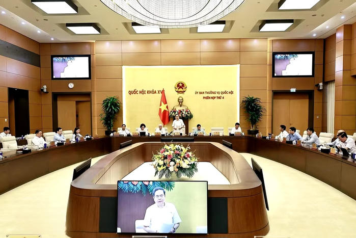 Đẩy nhanh tiến độ hoàn thiện thể chế, tháo gỡ các "điểm nghẽn"