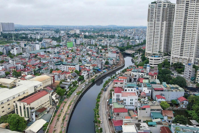 Khơi lại “dòng chảy môi trường” từ những dòng sông chết
