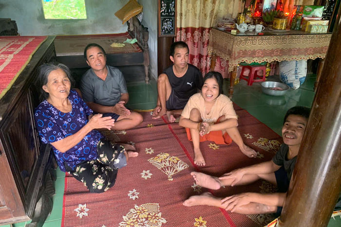 Nỗi đau da cam và hành trình của một người mẹ