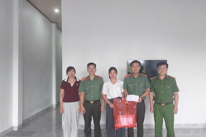 Công an tỉnh Điện Biên tổ chức nhiều hoạt động chăm lo cán bộ, chiến sĩ có hoàn cảnh khó khăn