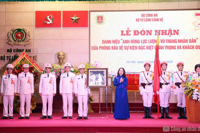 Bộ Tư lệnh Cảnh vệ đón nhận danh hiệu Anh hùng lực lượng vũ trang nhân dân