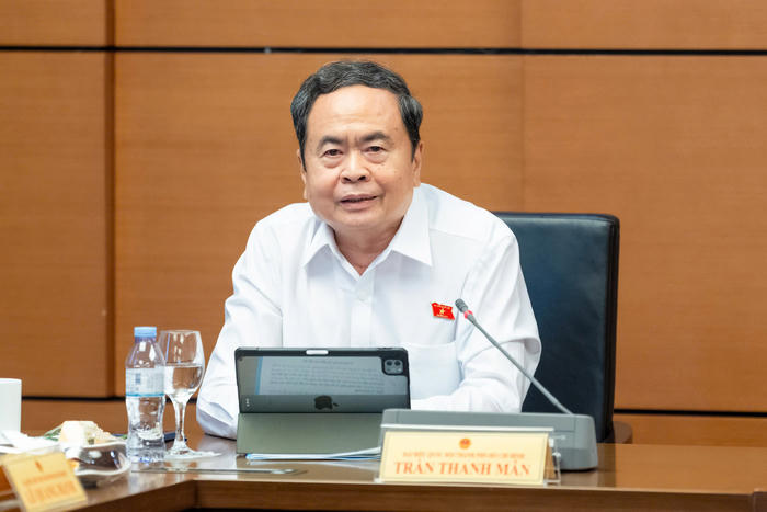 Chủ tịch Quốc hội: Chuyển từ phân bổ theo chứng từ đầu vào sang giao vốn theo KPI, kết quả đầu ra Chủ tịch Quốc hội: Chuyển từ phân bổ theo chứng từ đầu vào sang giao vốn theo KPI, kết quả đầu ra