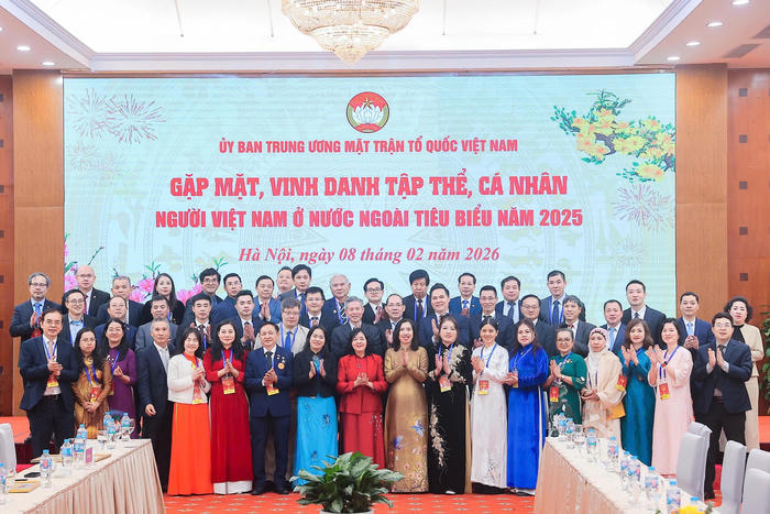 Mặt trận mở rộng không gian kết nối kiều bào trên nền tảng số 