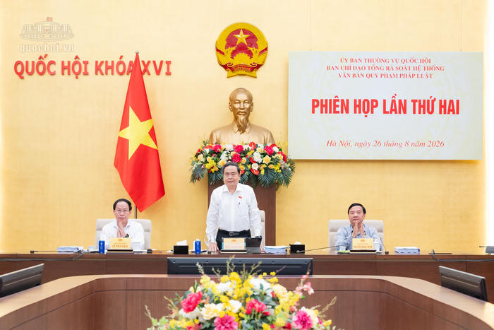 Chủ tịch Quốc hội: Không để quy định lạc hậu làm mất cơ hội phát triển