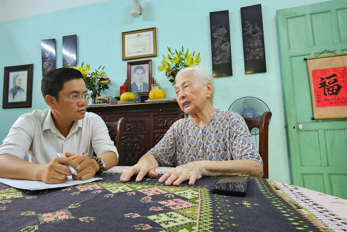 Ký ức thiêng liêng mùa Thu Độc lập qua lời kể của người phụ nữ đứng dưới chân kỳ đài Ký ức thiêng liêng mùa Thu Độc lập qua lời kể của người phụ nữ đứng dưới chân kỳ đài