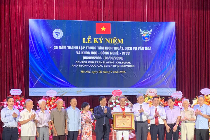Xác lập Kỷ lục Việt Nam cho công trình “Almanach những nền văn minh thế giới” 