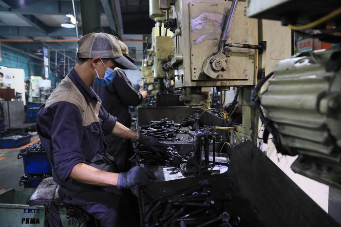 Doanh nghiệp trước sức ép chi phí carbon