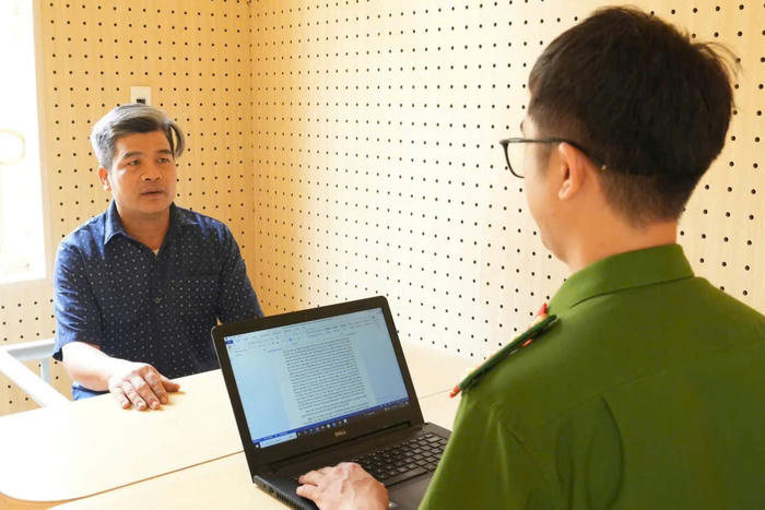 Phú Thọ: Bắt khẩn cấp đối tượng livestream gây rối tại bệnh viện 