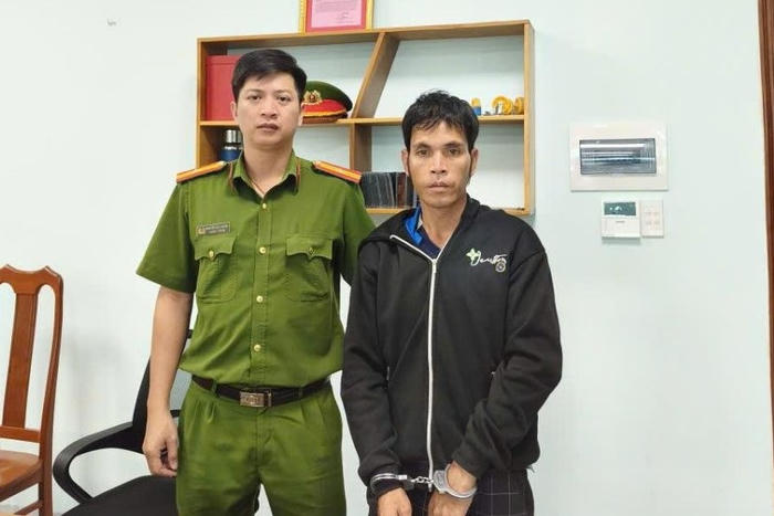Quảng Ngãi: Tạm giữ người đàn ông đốt nhà khiến cha ruột tử vong