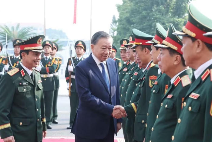 Tổng Bí thư, Chủ tịch nước Tô Lâm dự Lễ kỷ niệm 80 năm Ngày truyền thống Lực lượng vũ trang Quân khu 2