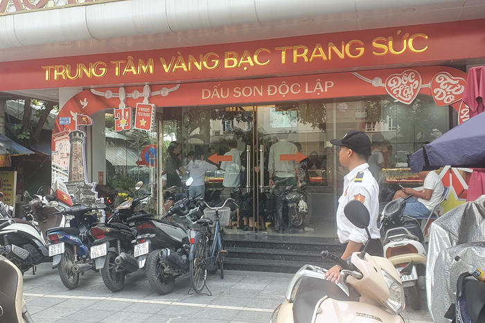 Cục Thuế phản hồi đề xuất tính thuế theo tỷ lệ doanh thu với tất cả hộ kinh doanh