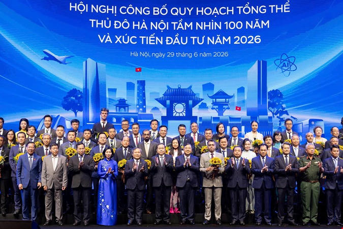 [SHORT] Hà Nội sẽ khẳng định vai trò đầu tàu, lan tỏa động lực phát triển tới Vùng Thủ đô và cả nước