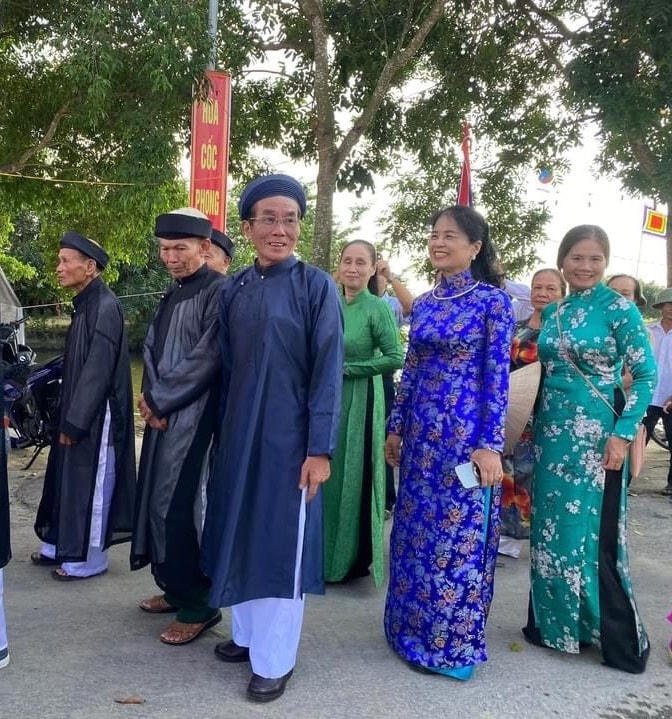 [ẢNH] Nam Định: Tri ân tiền nhân, dân làng tôn tạo đền cổ